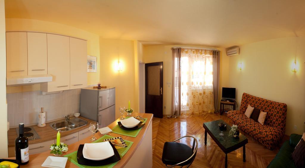 Apartments Beautiful Sandy Beach Split Zimmer foto